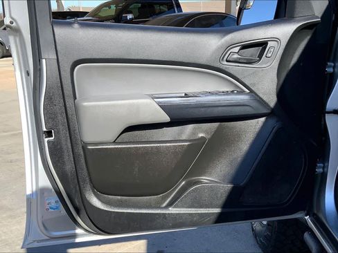 Used 2020 Chevrolet Colorado W/T w/ WT Convenience Package image 21