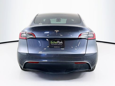 Used 2023 Tesla Model Y Long Range image 7