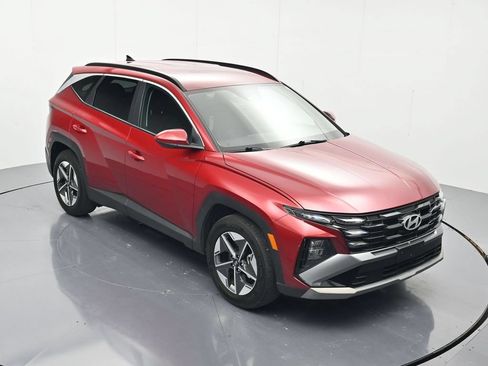 Used 2025 Hyundai Tucson SEL FWD image 30