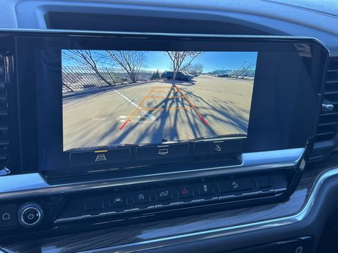 Used 2024 Chevrolet Silverado 1500 LT Trail Boss w/ Convenience Package II image 26