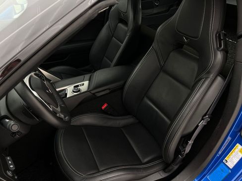 Used 2014 Chevrolet Corvette Base w/ 2LT Preferred Equipment Group image 11