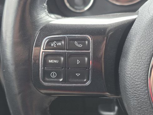 Used 2018 Jeep Wrangler Unlimited Rubicon AWD/4WD image 13