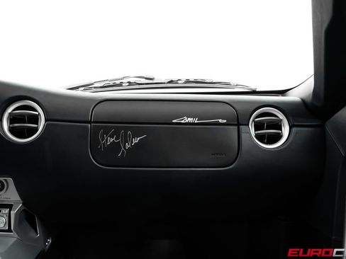 Used 2006 Ford GT RWD image 41