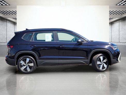 Certified 2025 Volkswagen Taos S AWD/4WD image 6