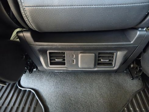 Used 2025 GMC Sierra 1500 Elevation AWD/4WD image 24