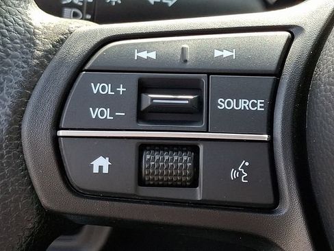 Certified 2023 Honda HR-V LX image 20