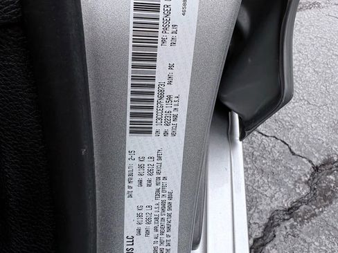 Used 2015 Chrysler 200 C w/ Navigation & Sound Group I image 29