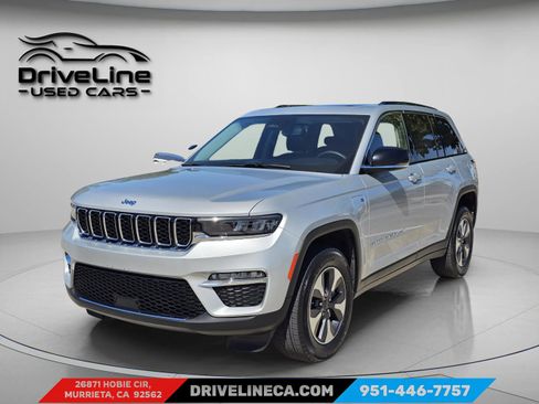 Used 2023 Jeep Grand Cherokee 4WD 4xe image 9
