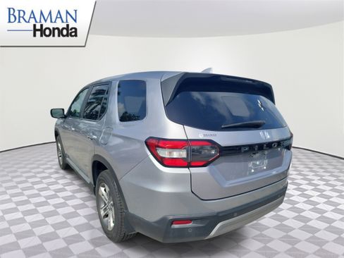 Certified 2024 Honda Pilot EX-L image 4