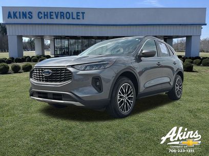 Used 2025 Ford Escape SE