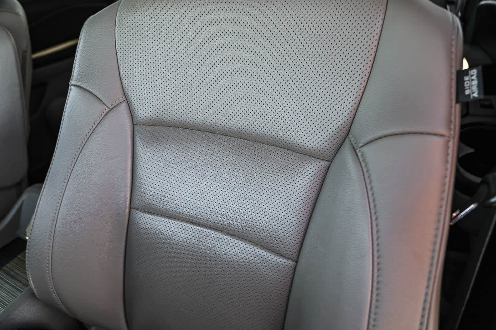 Used 2016 Honda Pilot Elite image 22