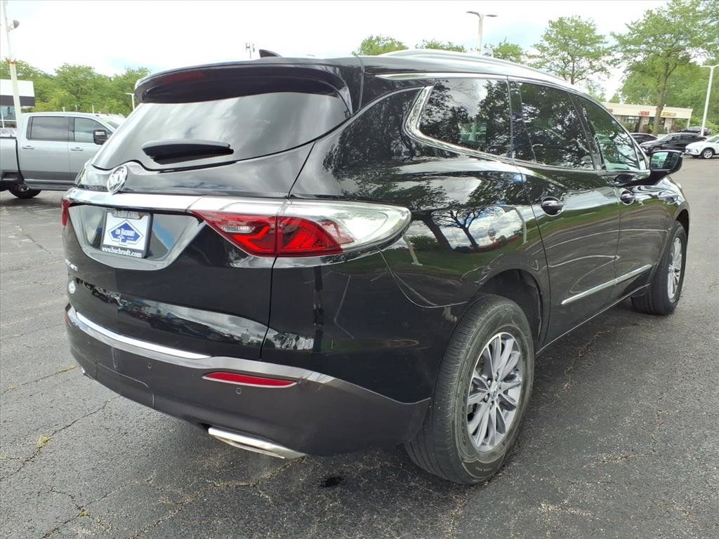 Used 2024 Buick Enclave Essence w/ LPO, Floor Liner Package FWD image 7