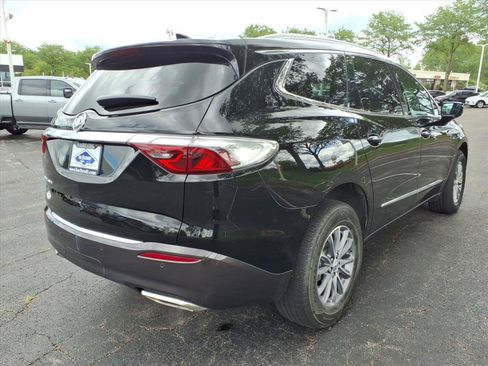 Used 2024 Buick Enclave Essence w/ LPO, Floor Liner Package FWD image 7