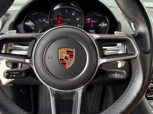 Used 2019 Porsche 718 Boxster RWD image 27