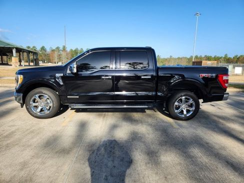 Used 2021 Ford F150 Lariat image 3