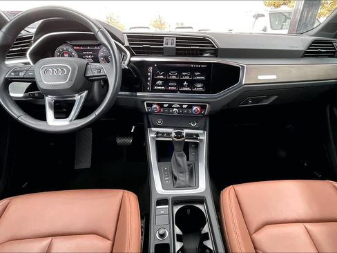 Used 2022 Audi Q3 2.0T Premium Plus image 15