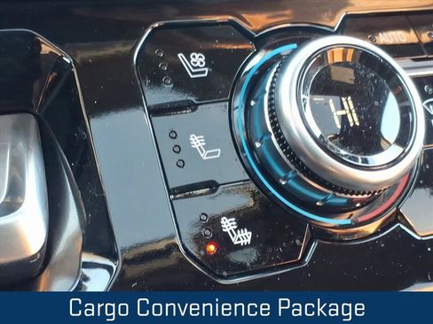 Certified 2025 GMC Sierra 2500 Denali Ultimate image 5