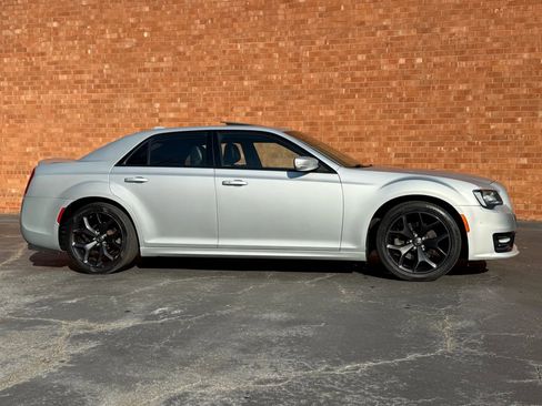Used 2021 Chrysler 300 S w/ S Model Appearance Package image 13