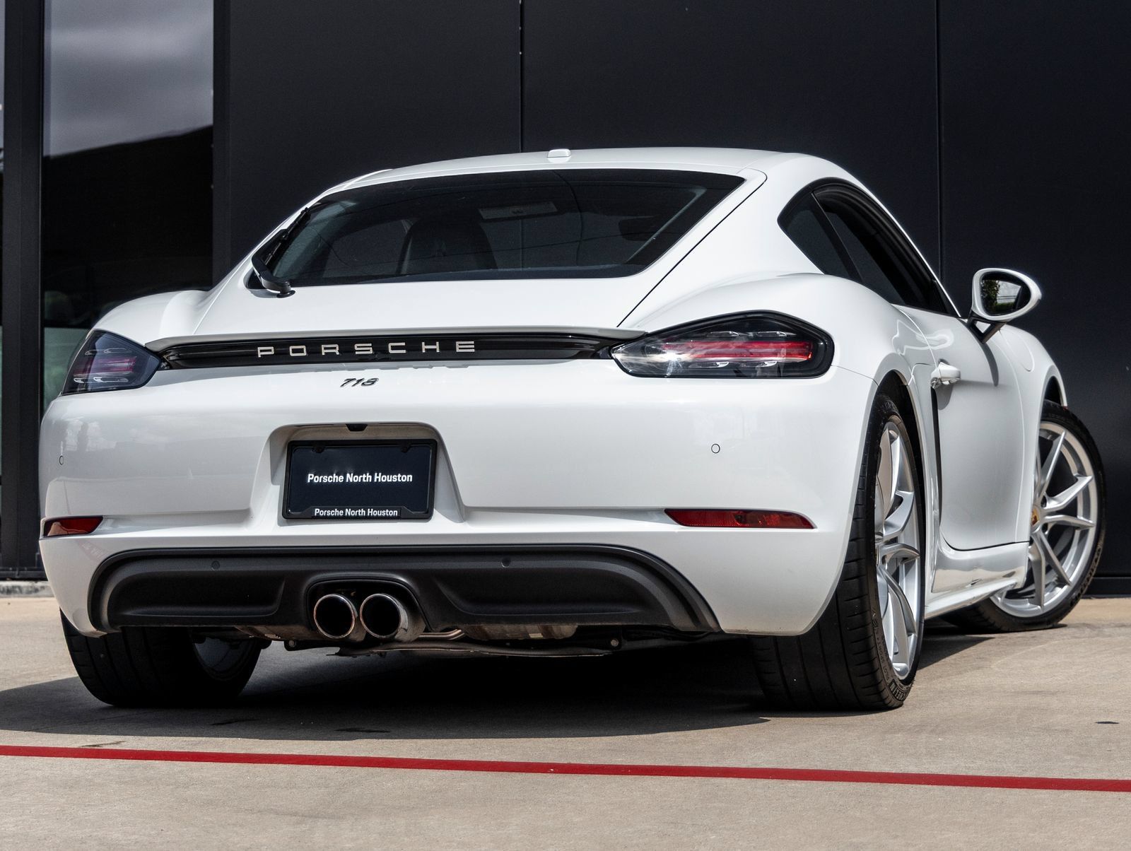 Certified 2024 Porsche 718 Cayman RWD image 11