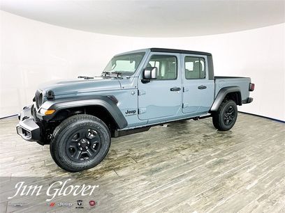 New 2026 Jeep Gladiator Sport