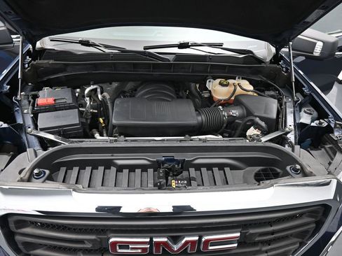 Used 2022 GMC Sierra 1500 SLT w/ SLT Convenience Package image 14