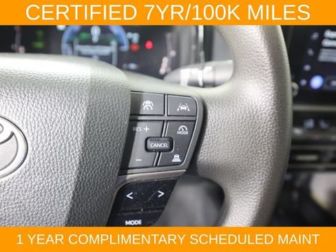 Used 2025 Toyota Camry LE FWD image 22