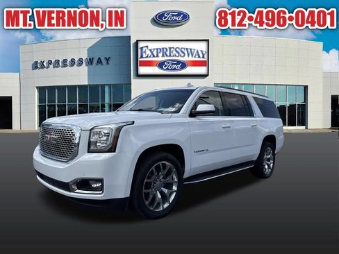 Used 2018 GMC Yukon XL SLT AWD/4WD image 10
