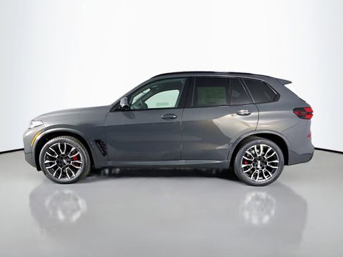 New 2026 BMW X5 xDrive40i w/ M Sport Package AWD/4WD image 4