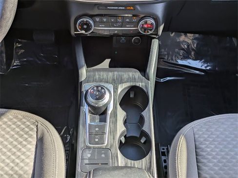 Certified 2021 Ford Escape SE w/ Cold Weather Package image 18