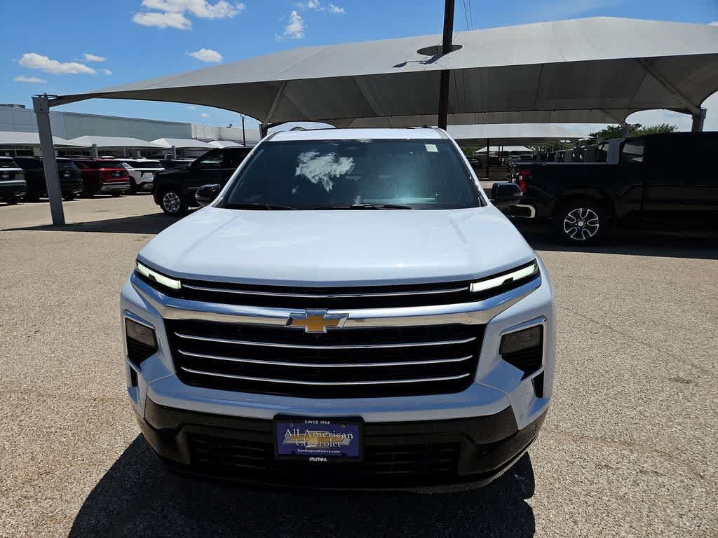 New 2026 Chevrolet Traverse High Country FWD image 3
