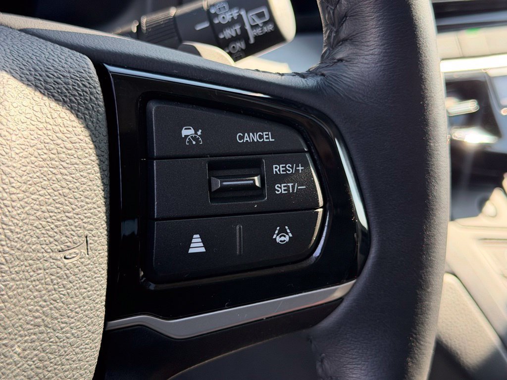Used 2025 Honda Odyssey EX-L image 25