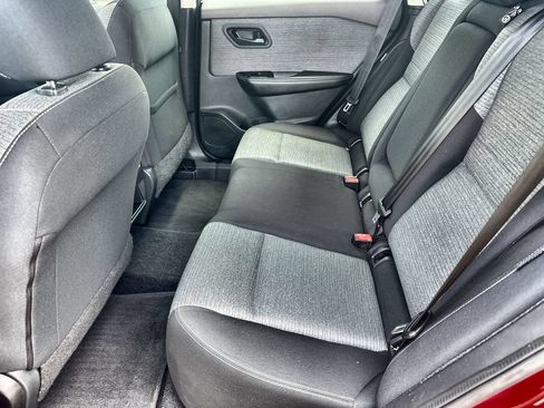 Used 2021 Nissan Rogue S FWD image 16
