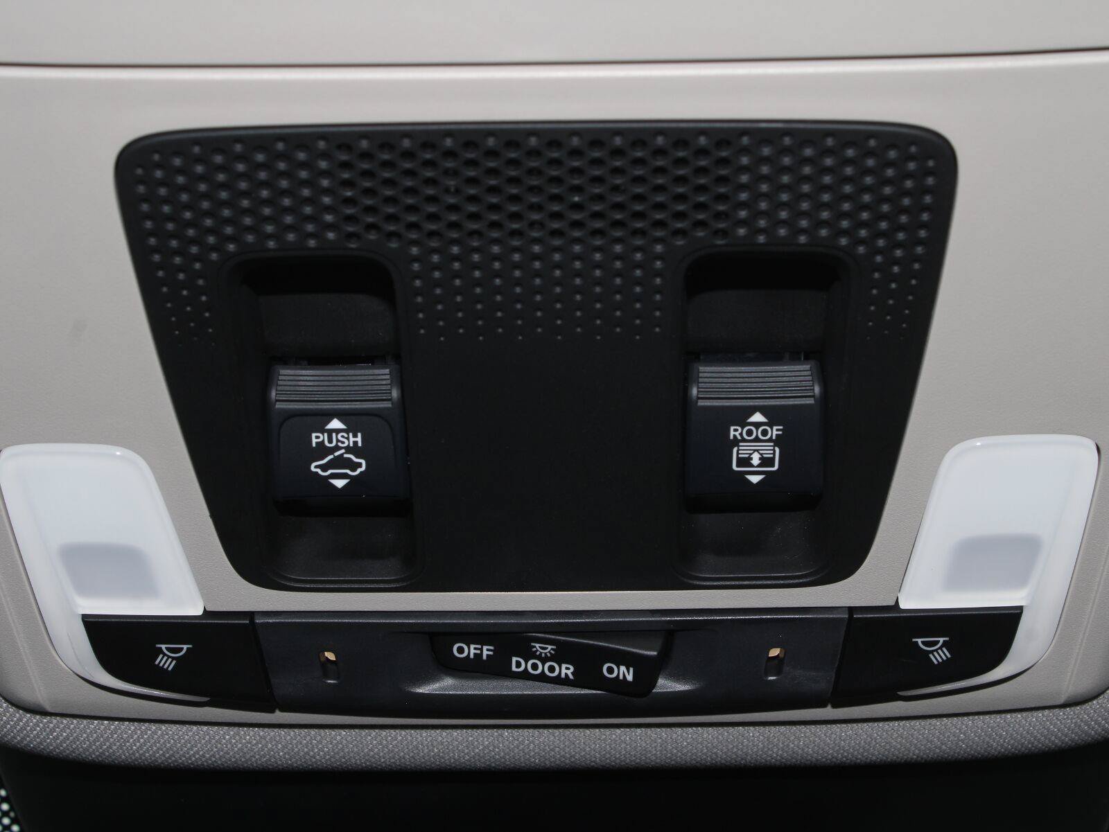 Certified 2024 Honda Pilot Touring image 13