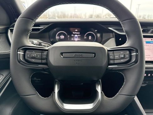 New 2026 Jeep Cherokee Laredo image 13