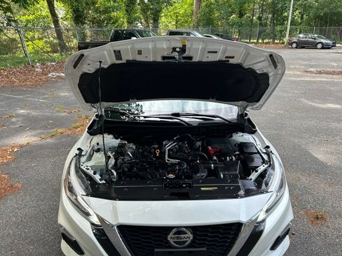 Used 2021 Nissan Altima 2.5 SV w/ SV Premium Package FWD image 13
