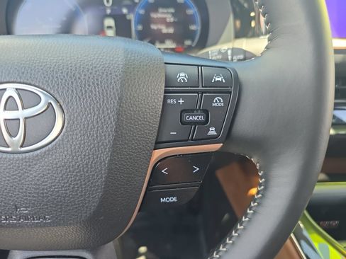 Certified 2026 Toyota Crown w/ Carpet Mat Package (TMS) AWD/4WD image 22