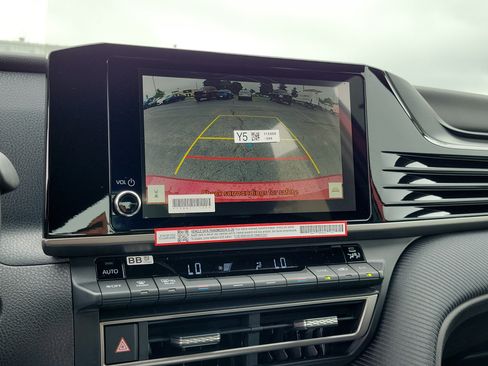New 2026 Toyota Camry SE FWD image 25