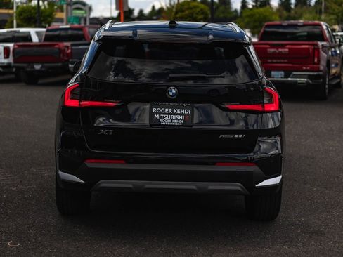 Used 2023 BMW X1 xDrive28i image 9