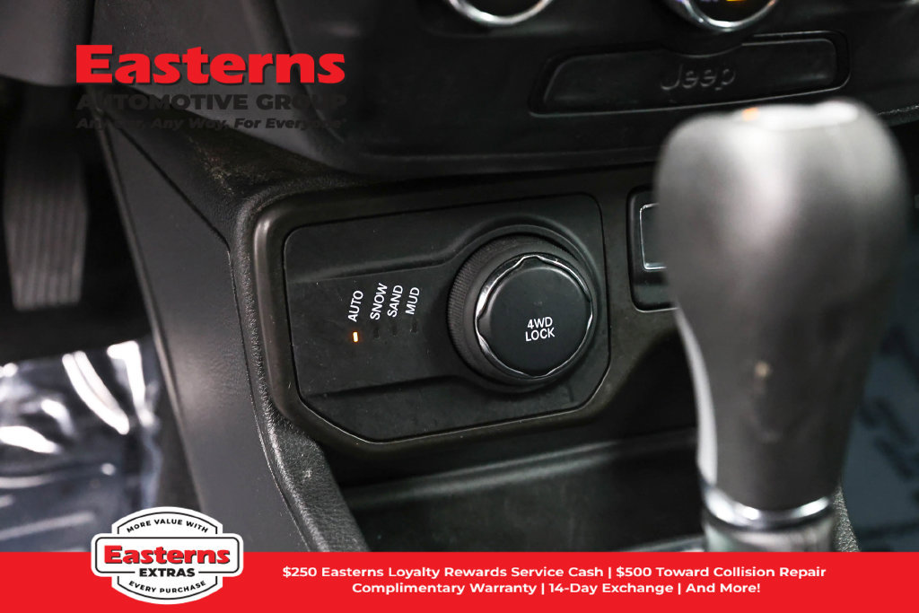 Used 2020 Jeep Renegade Sport AWD/4WD image 21