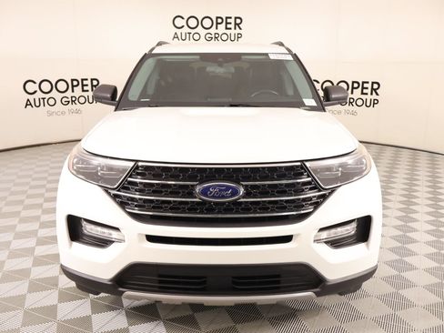Used 2021 Ford Explorer XLT w/ Equipment Group 202A RWD image 10