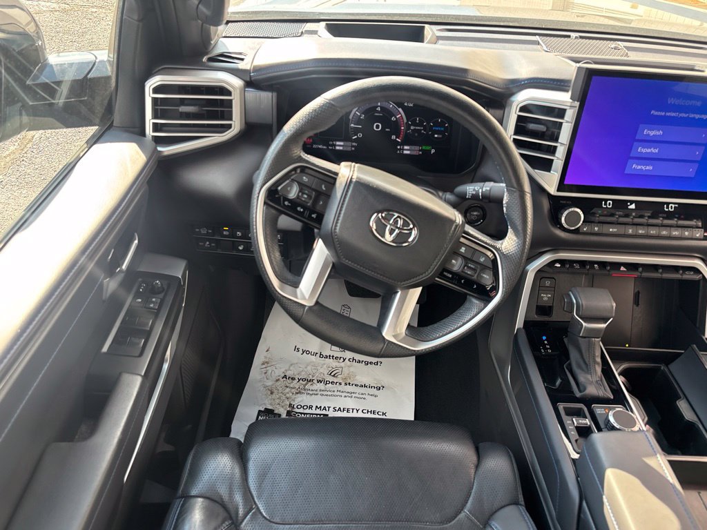 Used 2025 Toyota Tundra Platinum AWD/4WD image 3