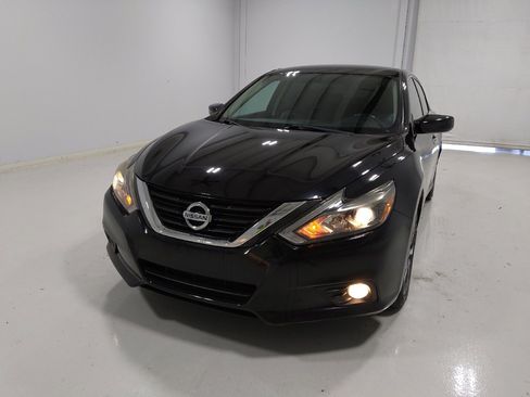 Used 2017 Nissan Altima 2.5 SR image 15
