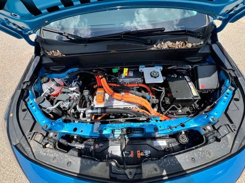 New 2027 Chevrolet Bolt LT w/ Comfort Package FWD image 25