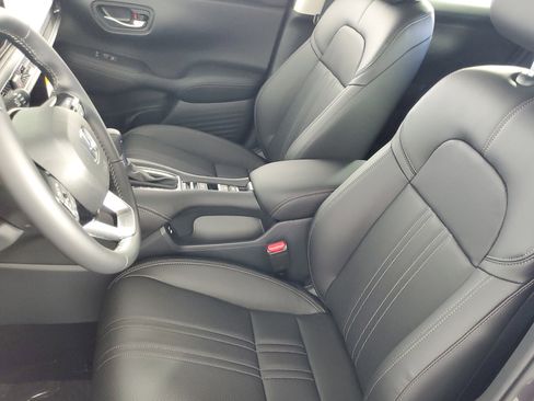New 2026 Honda HR-V EX-L image 13