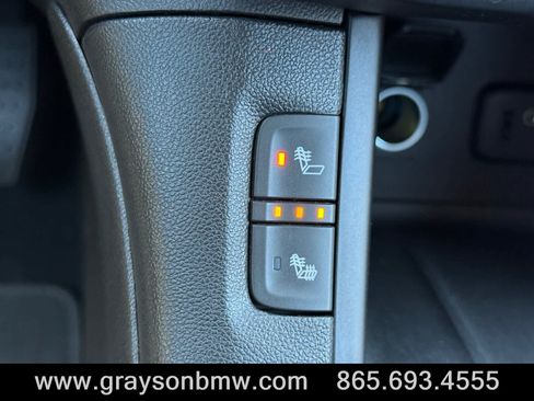 Used 2019 GMC Acadia SLT FWD image 27