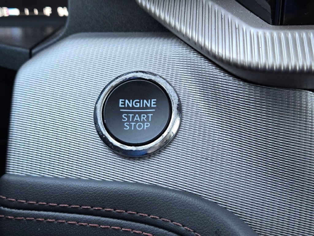Used 2026 Ford Explorer Active RWD image 28