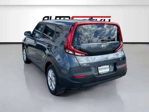 Used 2021 Kia Soul S FWD image 5