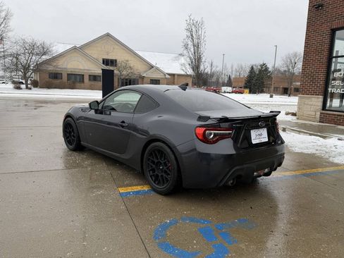 Used 2017 Subaru BRZ Limited w/ Performance Package image 9