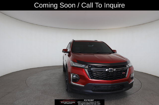 Used 2023 Chevrolet Traverse RS w/ LPO, Floor Liner Package AWD/4WD image 1
