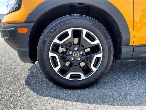 Used 2022 Ford Bronco Sport Outer Banks w/ Tech Package AWD/4WD image 7
